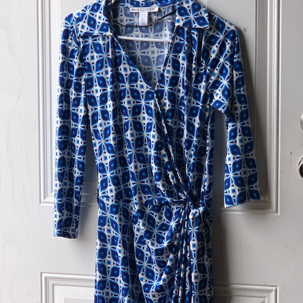 !Sale! Maggie London size 10